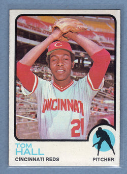 1973 Topps #8 Tom Hall  EX-MT  GO443