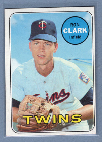 1969 Topps #561 Ron Clark EX-MT  GO477