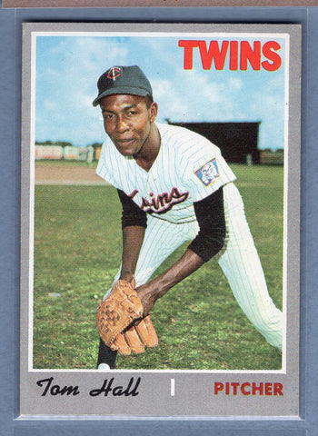 1970 Topps #169 Tom Hall  EX-MT  GO450