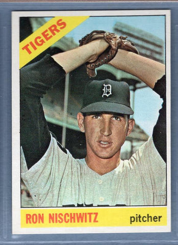 1966 Topps #38 Ron Nischwitz NM  GO475