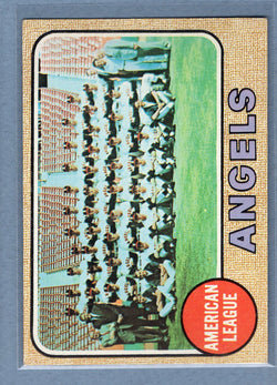 1968 Topps #252 Angels Team (a)  EX-MT  GO550