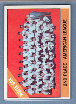 1966 Topps #426 White Sox Team (a) EX  GO470