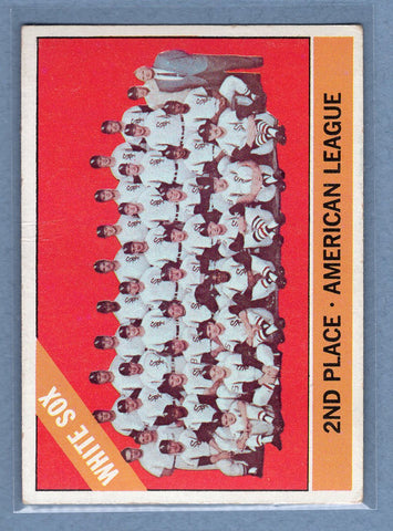 1966 Topps #426 White Sox Team (b) VG-EX  GO470