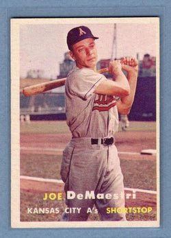 1957 Topps #44 Joe DeMaestri(b) EX  GO188