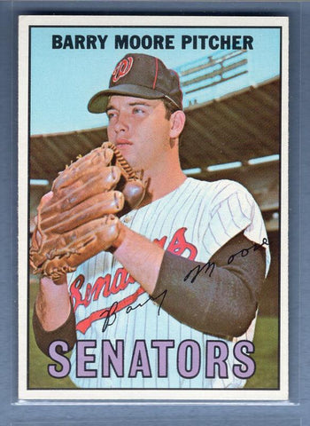 1967 Topps #11 Barry Moore EX-MT  GO523