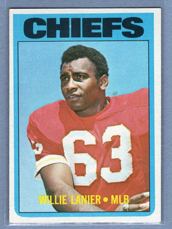 1972 Topps #35 Willie Lanier (HOF)(1) EX-MT  GO79