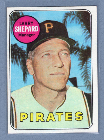 1969 Topps #384 Larry Shepard (b) EX-MT  GO700