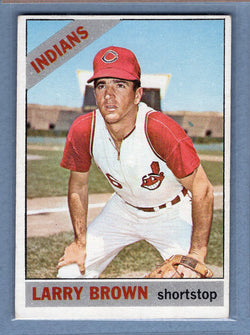 1966 Topps #16 Larry Brown EX  GO301