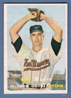 1957 Topps #106 Ray Moore EX  GO215