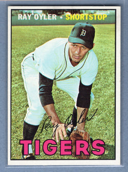 1967 Topps #352 Ray Oyler EX-MT    GO323