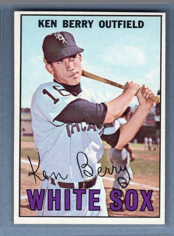 1967 Topps #67 Ken Berry EX-MT  GO523
