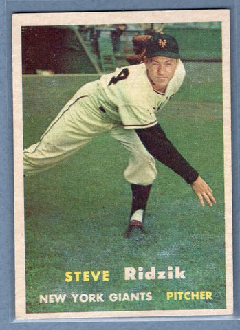 1957 Topps #123 Steve Ridzik(a) EX  GO188