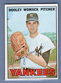 1967 Topps #77 Dooley Womach(2) EX-MT  GO100