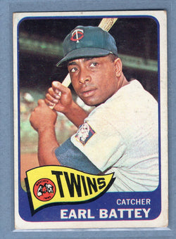 1965 Topps #490 Earl Battey (a) VG-EX  GO375