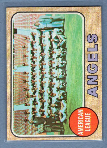1968 Topps #252 Angels Team EX  GO250