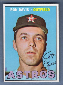 1967 Topps #298 Ron Davis EX-MT  GO100