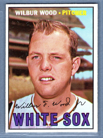 1967 Topps #391 Wilbur Wood EX-MT  GO510