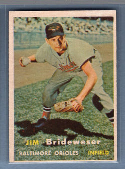 1957 Topps #382 Jim Brideweser EX   GO100