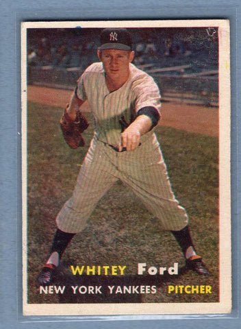 1957 Topps #25 Whitey Ford (HOF) (Wrinkle) G-VG   GO270