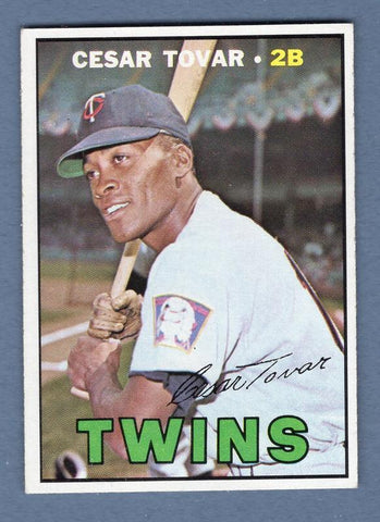 1967 Topps #317 Cesar Tovar EX-MT  GO111