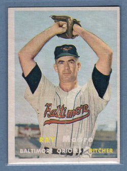 1957 Topps #106 Ray Moore EX-MT  GO150
