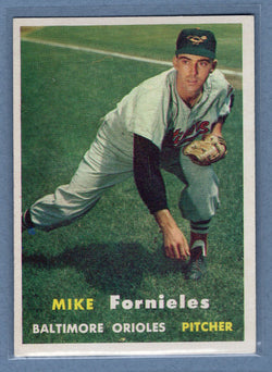 1957 Topps #116 Mike Fornieles EX-MT  GO150