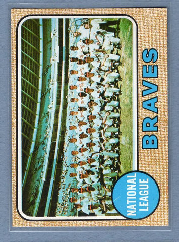 1968 Topps #221 Braves Team EX-MT  GO339
