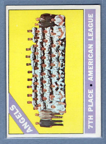 1966 Topps #131 Angels Team EX  GO468