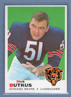 1969 Topps #139 Dick Butkus (HOF) EX-MT  GO250