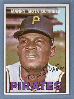1967 Topps #66 Manny Mota EX-MT  GO308