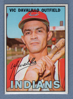 1967 Topps #69 Vic Davalillo EX-MT  GO308
