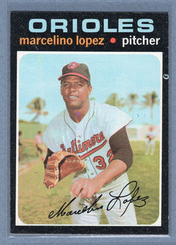 1971 Topps #137 Marcelino Lopez  (e) EX-MT  GO775