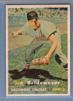 1957 Topps #382 Jim Brideweser EX-MT  GO150